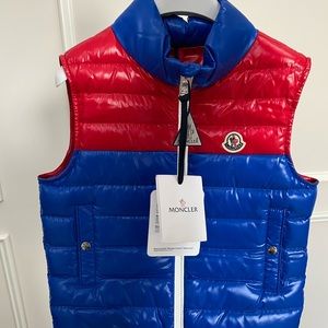 Moncler vest kids - size 4